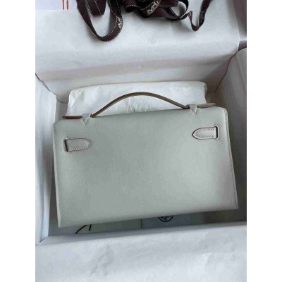 Hermes Kelly Pochette Handmade Bag In Pearl Grey Swift Calfskin