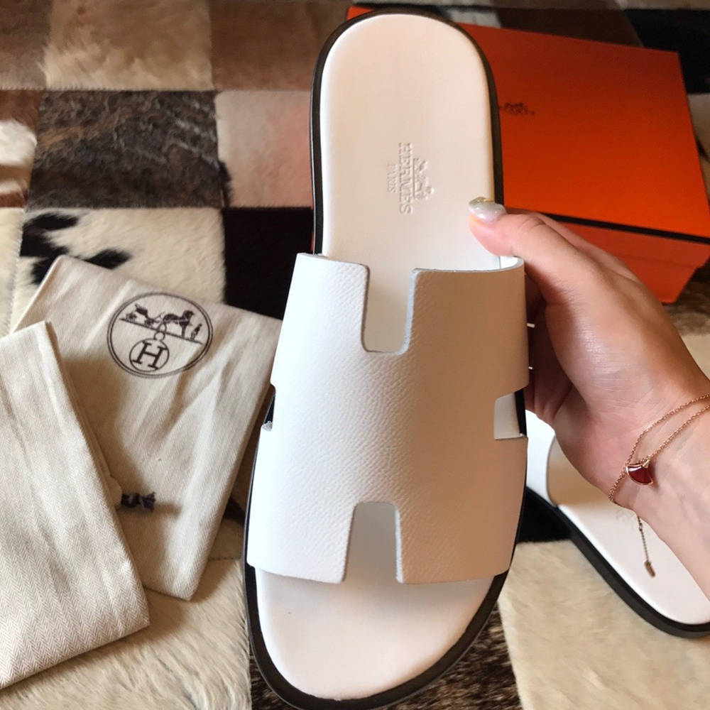 Hermes Izmir Sandals In White Epsom Leather