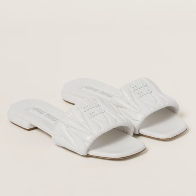 Miu Miu Slides in White Matelasse Nappa Leather